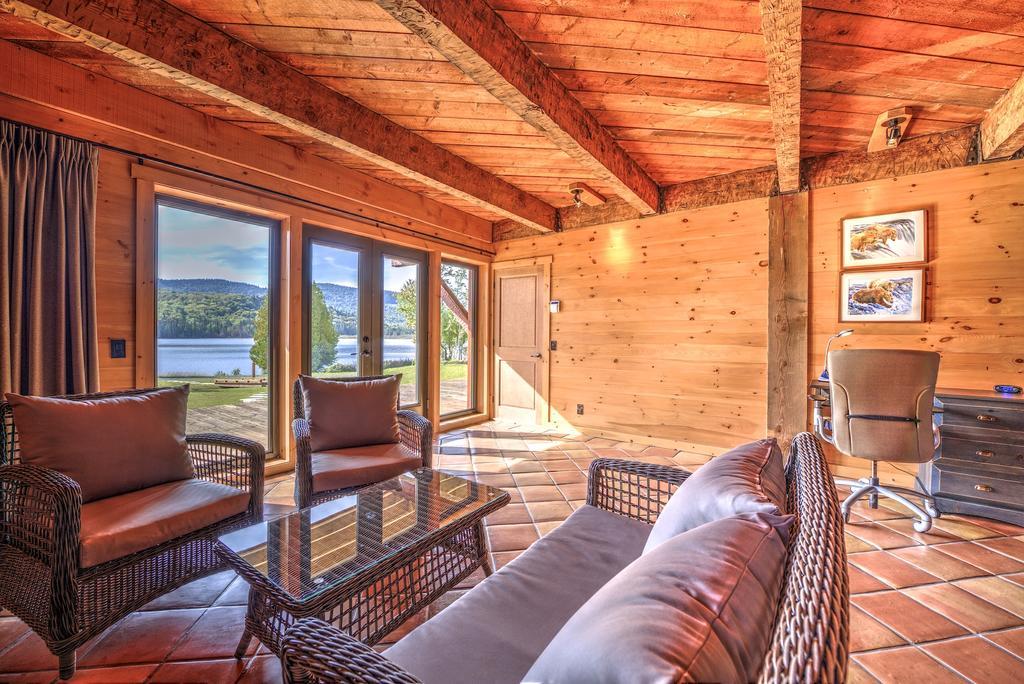 Hotel Le Grand R Saint-Donat Exterior foto